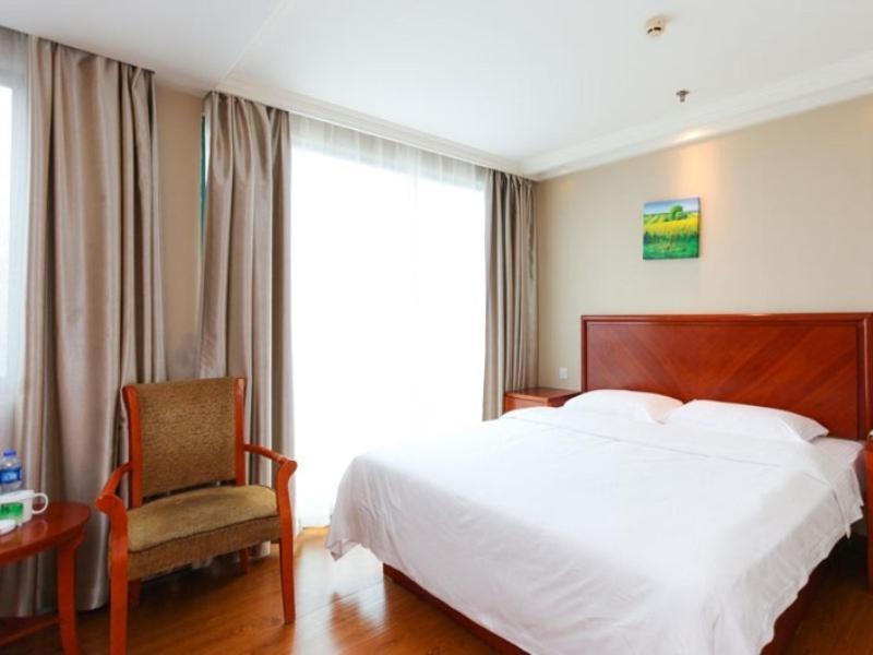 Greentree Inn Jiangsu Wuxi Hubin Business Street Business Hotel Exterior foto